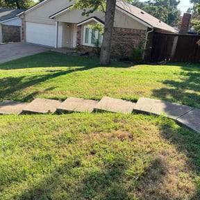 Leaf Removal by Perfectionist Landscape reviewed on June 11, 2025