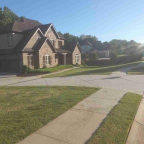 Bush Trimming by Golden Acres Lawn Care reviewed on July 30, 2022