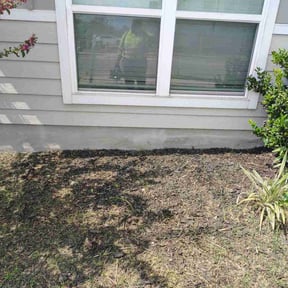 Flower Bed Weeding by Jero's Landscape reviewed on March 15, 2025