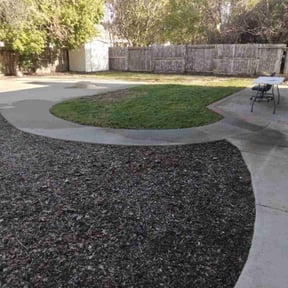 Leaf Removal by Taco Man Lawncare reviewed on June 1, 2022