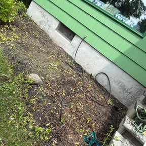 Flower Bed Weeding by Eusons Property Renovations reviewed on November 1, 2022