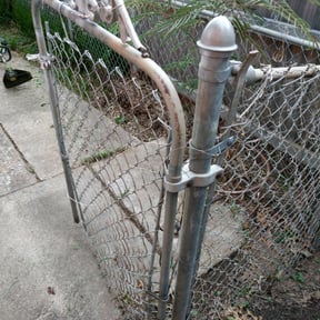 Cleanups by Swamp creek reviewed on April 15, 2025