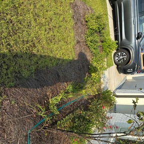 Flower Bed Weeding by Mobile Lawn/Welding Services reviewed on May 20, 2022