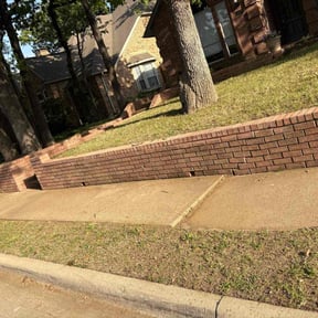 Leaf Removal by Creekside Home & Lawn Care LLC reviewed on July 13, 2022