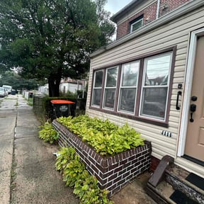 Bush Trimming by Shifflett Property Management LLC reviewed on October 20, 2022
