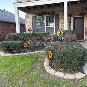 Bush Trimming by C&J Landscaping reviewed on April 16, 2020