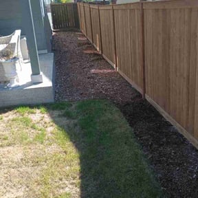 Weeding by PRO EDIFICE SOLUTIONS LLC reviewed on November 2, 2022