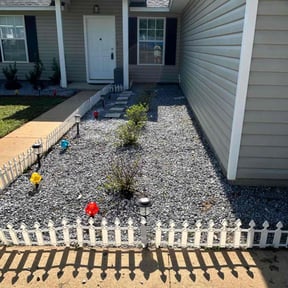 Flower Bed Weeding by Sami lawn service,,, reviewed on June 15, 2022