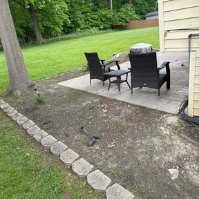 Weed Pulling by Patricks lawn service reviewed on June 24, 2022
