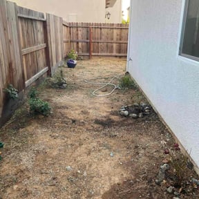 Weeding by Parker Landscape & Maintenance reviewed on June 25, 2025