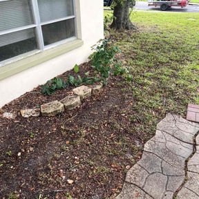 Leaf Removal by Greeley Greenscapes reviewed on April 3, 2025