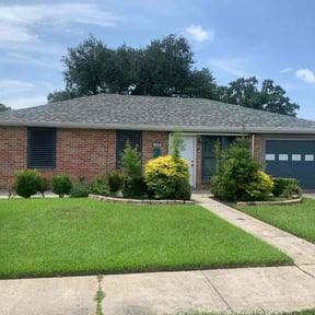 Bush Trimming by A&amp;R Property Preservation reviewed on August 11, 2025