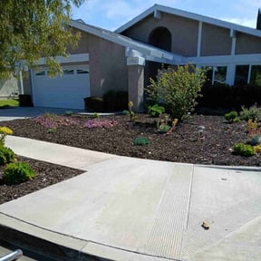 Flower Bed Weeding by D&K Lawn Specialist reviewed on August 6, 2022