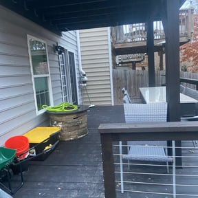 Leaf Removal by Js Lawn Care reviewed on October 23, 2024