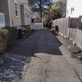 Leaf Removal by Lawn Maids reviewed on June 29, 2022