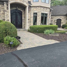 Bush Trimming by LIGHTNING LANDSCAPING & LAND MANAGEMENT reviewed on May 4, 2025