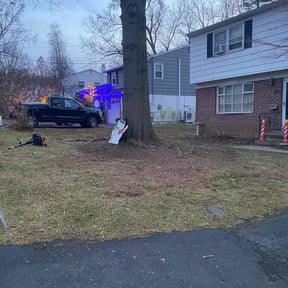 Leaf Removal by SRC Lawn Care reviewed on April 16, 2022