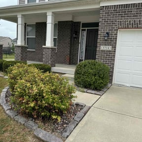 Bush Trimming by Full Circle Lawn & Landscape reviewed on May 4, 2022