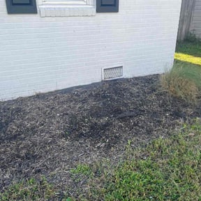 Flower Bed Weeding by Integrity Lawn Care LLC reviewed on May 11, 2022