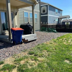 Flower Bed Weeding by The Lawnmower Man reviewed on August 17, 2024