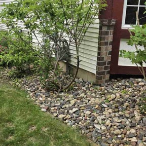Bush Trimming by Jose&Jose Landscaping reviewed on May 9, 2022