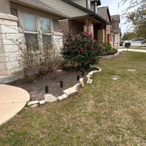 Flower Bed Weeding by LSLTAustin/SanAntonioEmerald reviewed on June 24, 2025