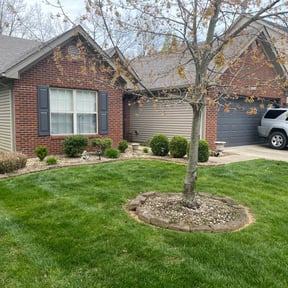 Flower Bed Weeding by Right Coice Property Solutions reviewed on July 10, 2025