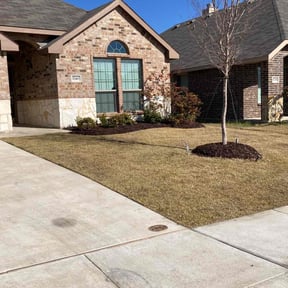 Flower Bed Weeding by Josh's Mow & Go Lawn Service reviewed on May 7, 2019