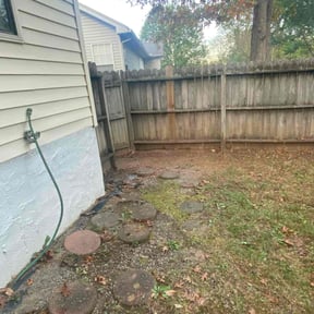 Leaf Removal by Yard pro reviewed on August 23, 2024