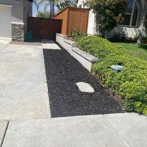 Mulching by Central TX Services reviewed on July 29, 2022