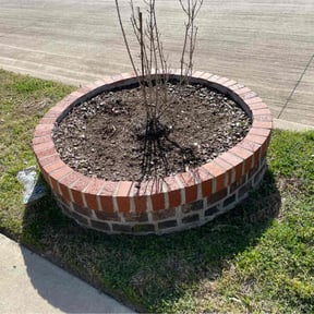 Flower Bed Weeding by Merriweather's Lawn Care reviewed on June 28, 2022