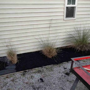 Mulching by Rios Enterprise Lawn Mowing Services LLC reviewed on May 13, 2022