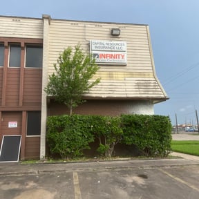 Bush Trimming by Irvine Lawn Service reviewed on August 13, 2025