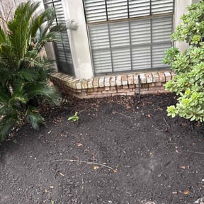 Flower Bed Weeding by JCD Landscaping reviewed on July 29, 2022