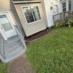 Flower Bed Weeding by Sir James Services reviewed on August 12, 2025
