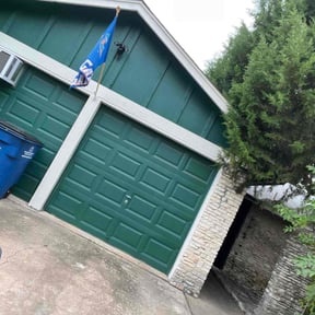 Bush Trimming by OMC lawncare reviewed on August 2, 2025