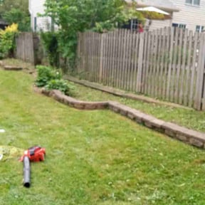 Flower Bed Weeding by Y&R reviewed on July 7, 2022