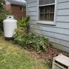 Landscaping by Uno Drywall and Painting Services ,LLC dba Franklin McCarter reviewed on April 15, 2023