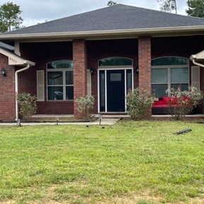 Bush Trimming by TruGreen LawnCare reviewed on August 2, 2024