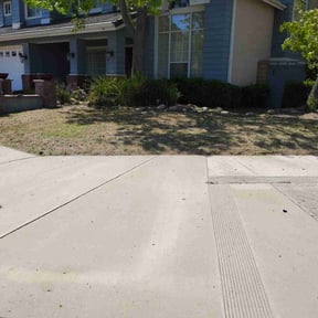 Cleanups by brett b landscaping reviewed on December 16, 2024