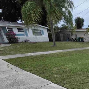 Bush Trimming by Lawn Life Mowing LLC reviewed on December 12, 2024