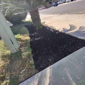 Mulching by Pullen83 Lawn service reviewed on July 22, 2022