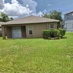 Bush Trimming by M4 Landscaping and More reviewed on June 8, 2022