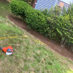 Flower Bed Weeding by Georgia turf lawn care reviewed on June 3, 2020