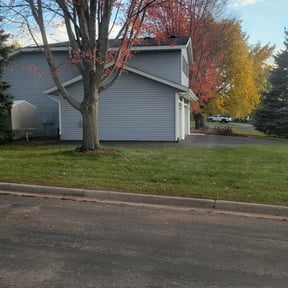 Leaf Removal by Greener Grass Cutting reviewed on July 14, 2022