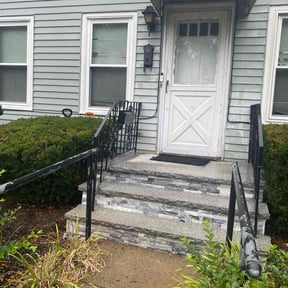 Bush Trimming by Bernal landscaping reviewed on July 18, 2022