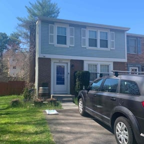 Bush Trimming by Krenik Lawn Services reviewed on April 28, 2025