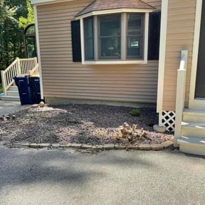 Flower Bed Weeding by One call reviewed on May 2, 2021