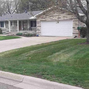 Leaf Removal by Mount Zion Landscaping and Maintenance reviewed on August 5, 2022
