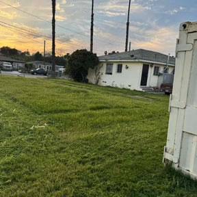 Cleanups by Flores Garden Landscapes reviewed on April 12, 2025
